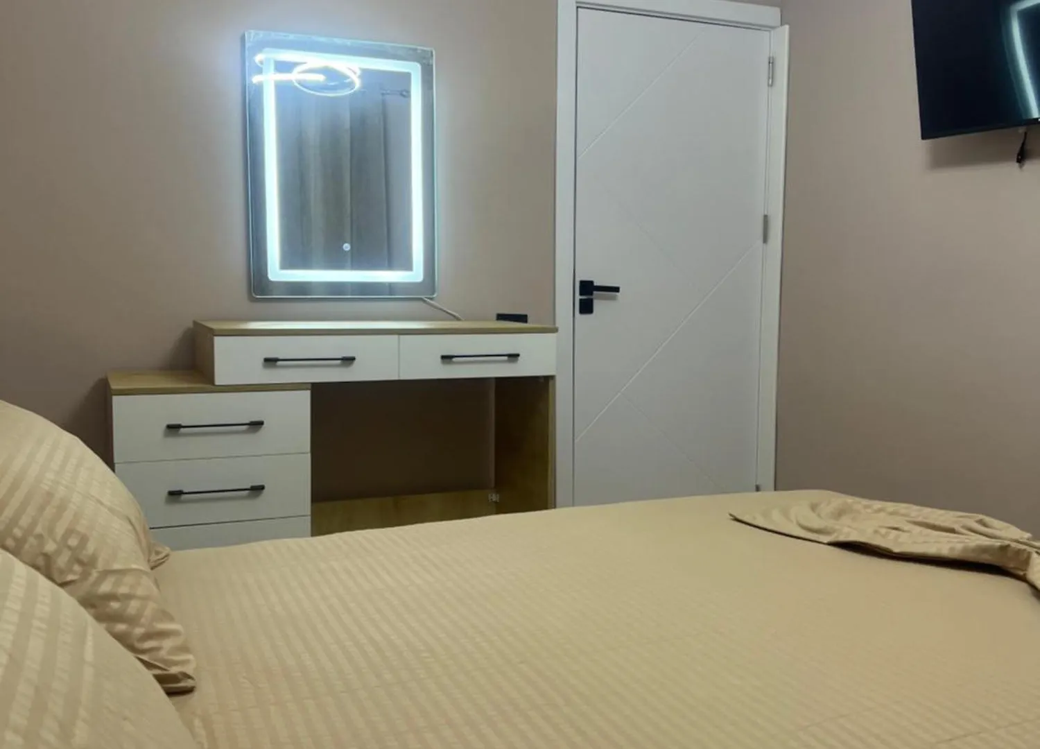 Appartement Holiday Rental Tirana